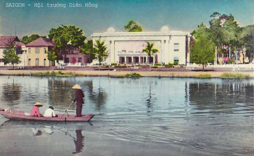 Phòng Thương Mại của Pháp ở Đông Dương, nay là Sở giao dịch Chứng khoán TP. HCM, số 16 Võ Văn Kiệt.