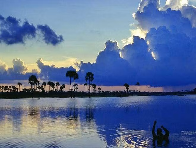 Mekong cuốn hút bởi vẻ đẹp của cuộc sống cư dân nơi đây với các làng bè, chợ nổi, cánh đồng lúa, những ngôi chùa… hai bên bờ (Nguồn: Tuổi trẻ)