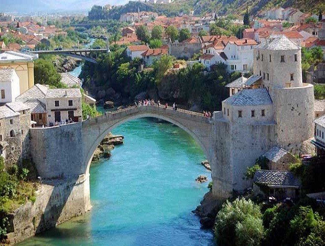 Dòng sông đẹp Neretva ở Bosnia và Herzegovina (Nguồn: Kiến thức)