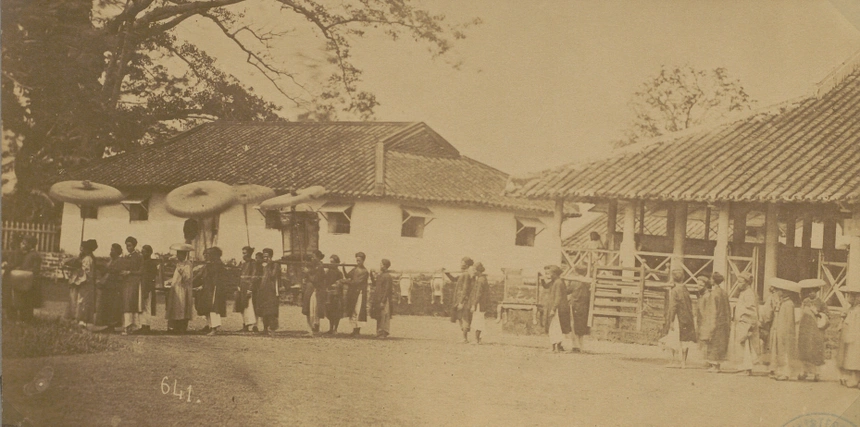 Lễ rước một đám cưới của người Việt.