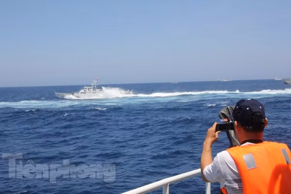 Những hành động phi pháp, vô đạo của Trung Quốc đã bị các phóng viên trong nước và quốc tế ghi nhận.