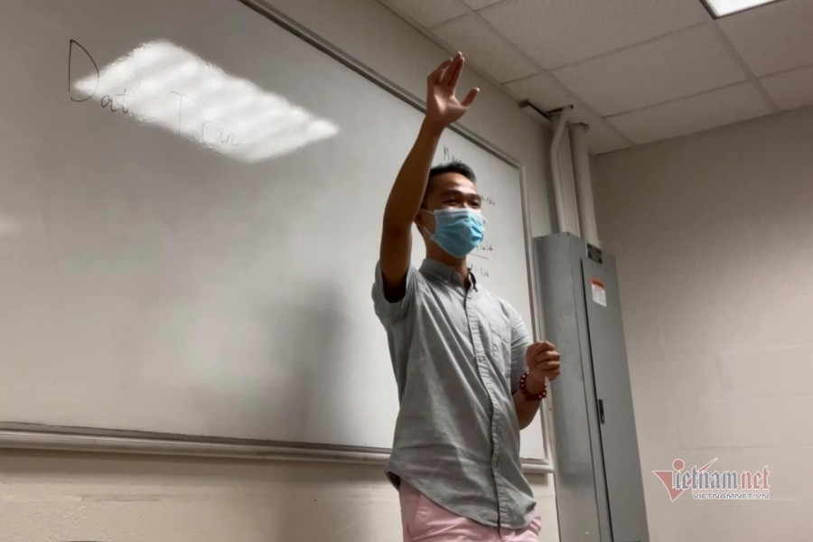 Chan dung 9X Viet gianh 8 hoc bong tien si My-Hinh-4