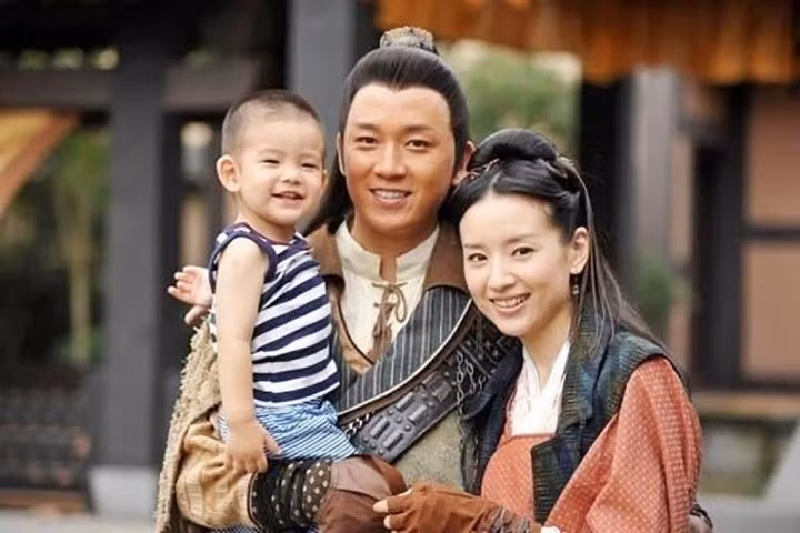 "Đệ nhất săn tin"- nỗi khiếp sợ của showbiz Trung Quốc ảnh 7