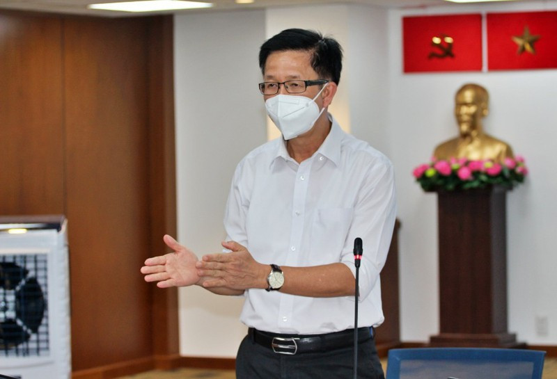 TP.HCM giai thich viec tam dung massage, vu truong... sau 2 ngay mo cua