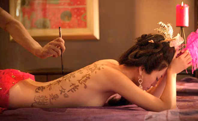 Canh lap lo vong 1 cua sao nu hoa ra da lua khan gia the nay day-Hinh-5