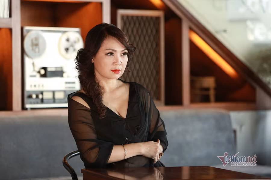 Nhan sac tre mai khong gia cua NSND Thai Bao o tuoi U60-Hinh-11