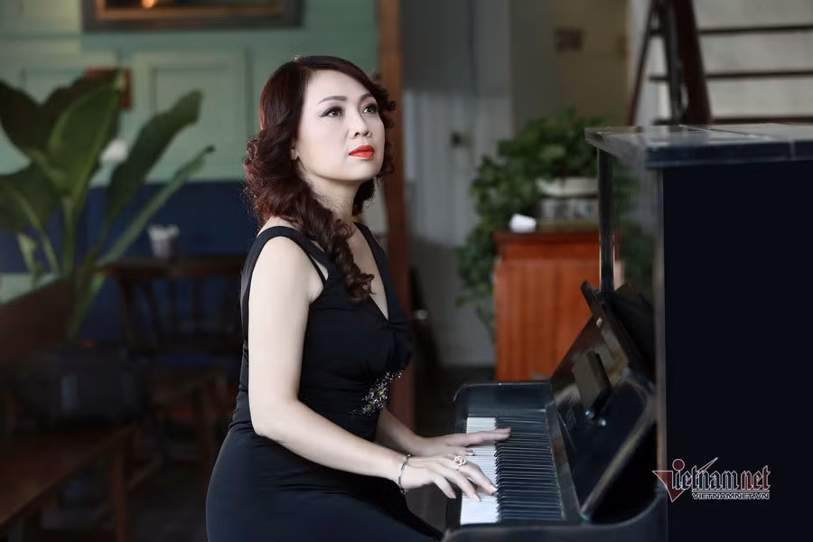 Nhan sac tre mai khong gia cua NSND Thai Bao o tuoi U60-Hinh-12