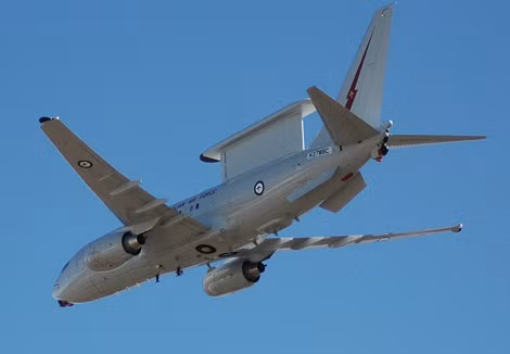 E-737 trang bị 2 động cơ CFM56-7B27A cho tầm bay tới 6.482km.