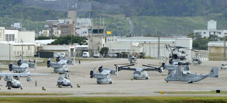 Máy bay MV-22 Osprey tại căn cứ không quân Futenma, Okinawa, Nhật Bản.