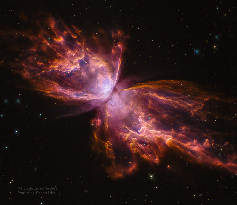 Tinh vân Cánh bướm (Butterfly Nebula) còn có tên gọi khác là NGC 6302 và nằm cách chòm sao Thiên Yết (Scorpion) 4.000 năm ánh sáng.