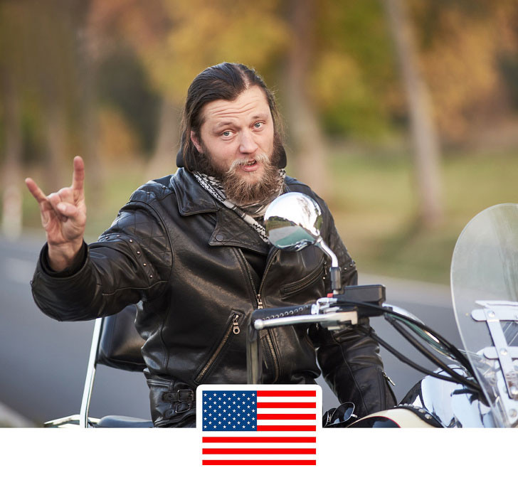  15. Ra dấu tay kiểu sừng bò: Khi bạn ra dấu tay này với một người Argentina, Brazil, Cuba, Phần Lan hay Ý, bạn muốn nhắc họ là chồng/vợ họ có lẽ đang ngoại tình. Còn thông thường, đây là một cử chỉ mang ý nghĩa hưởng ứng hoặc khi bạn muốn “quẩy” hết mình. 