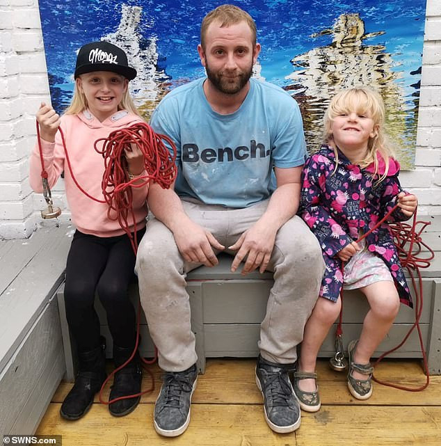 Di cau bang nam cham, nguoi dan ong vo ngay thu chet nguoi