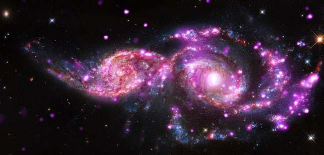 Khi thiên hà Tiên Nữ va chạm với dải Ngân hà, thực tế là sẽ không có ngôi sao nào va chạm với nhau, do có quá nhiều khoảng trống trong 2 thiên hà này.