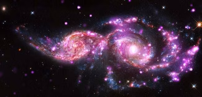 Khi thiên hà Tiên Nữ va chạm với dải Ngân hà, thực tế là sẽ không có ngôi sao nào va chạm với nhau, do có quá nhiều khoảng trống trong 2 thiên hà này.