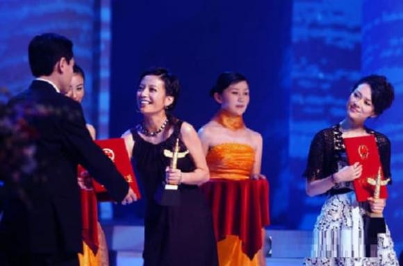 Trieu Vy - Chuong Tu Di ket thu suot nhieu nam vi sao?-Hinh-3