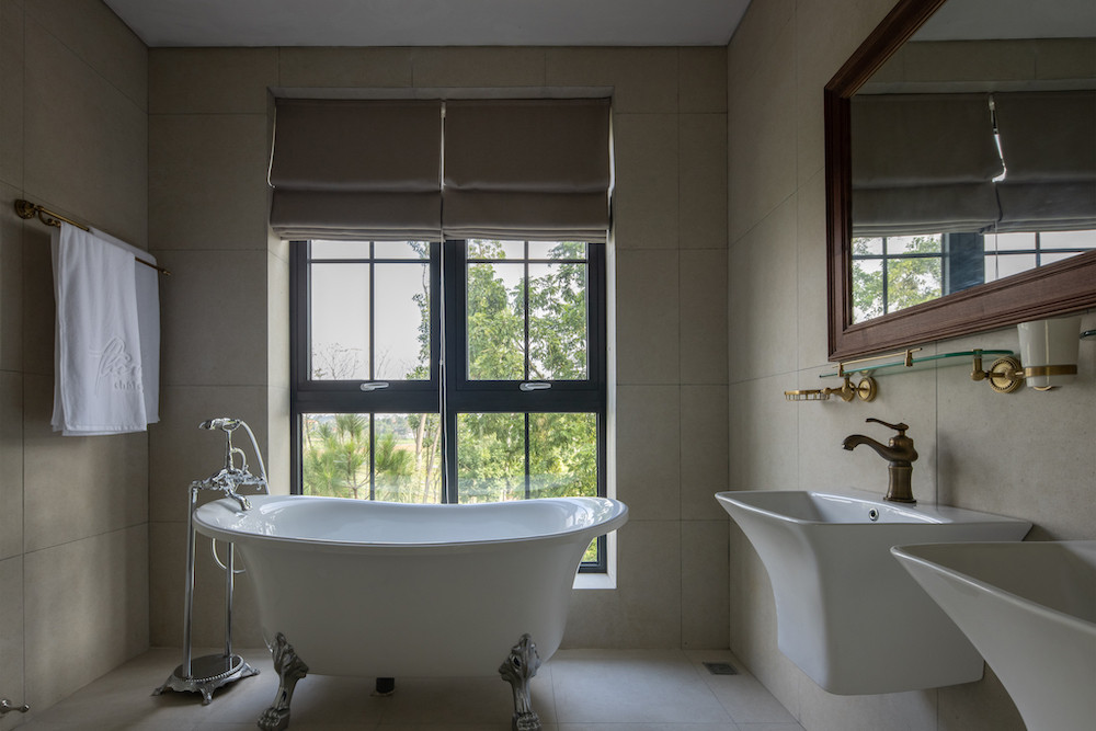 Ngỡ ngàng biệt thự có kiến trúc đồng quê Pháp giữa Tam Đảo - Hình 9 Ngo ngang biet thu co kien truc dong que Phap giua Tam Dao-Hinh-9