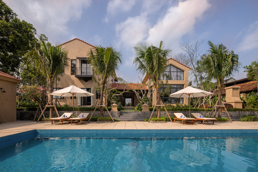 Ngỡ ngàng biệt thự có kiến trúc đồng quê Pháp giữa Tam Đảo - Hình 3 Ngo ngang biet thu co kien truc dong que Phap giua Tam Dao-Hinh-3