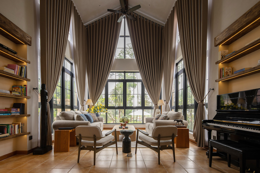 Ngỡ ngàng biệt thự có kiến trúc đồng quê Pháp giữa Tam Đảo - Hình 4 Ngo ngang biet thu co kien truc dong que Phap giua Tam Dao-Hinh-4