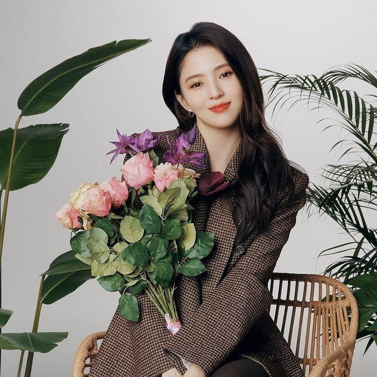 ặc biệt hình tượng mạnh mẽ, gai góc của cô trong phim 'My Name' vô cùng được yêu thích.