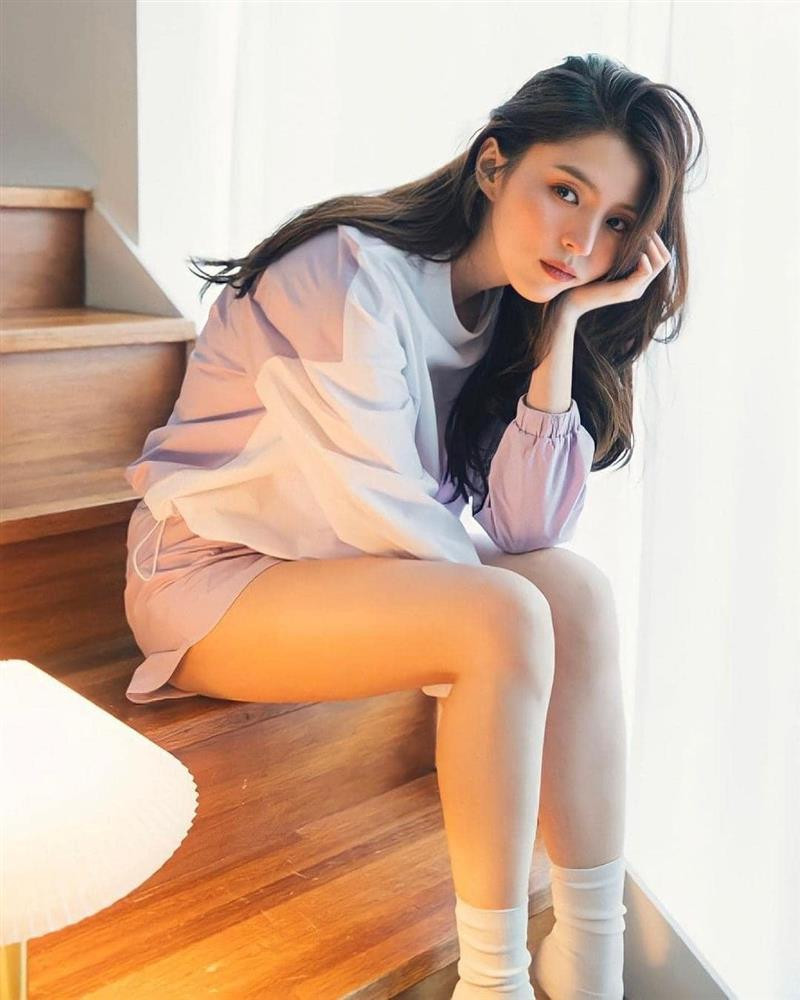 ới khán giả Việt Nam, Han So Hee không phải là cái tên xa lạ. Hồi tháng 1/2024, Han So Hee gây chú ý khi đóng chính trong phim 'Sinh vật Gyeongseong' (Gyeongseong Creature: Season 1 Part 1) phát trên Netflix cùng Park Seo Joon.