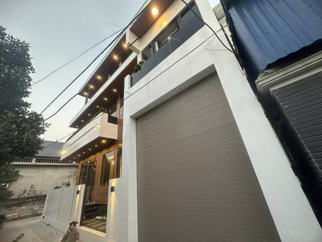 Vo chong tre khoe nha 2 mat tien 200m2, chi phi 1,8 ty-Hinh-4