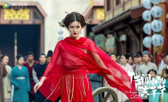 Trieu Lo Tu lam mot viec khien 