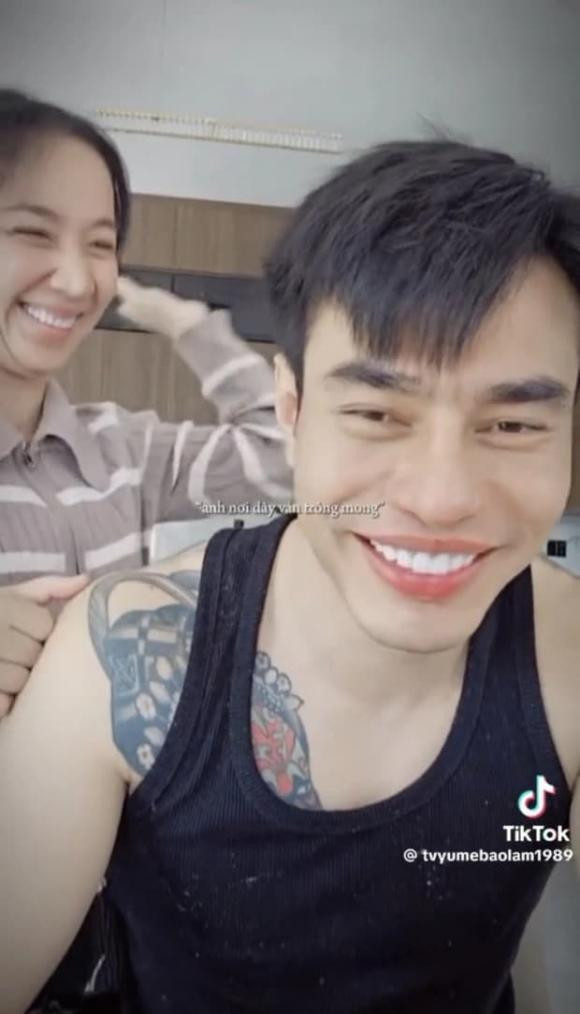 Phan ung cua vo Le Duong Bao Lam khi chong doi ly hon-Hinh-2