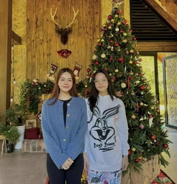 Con sao Viet tuoi Rong: Boc lo tai nang hon han bo me-Hinh-3