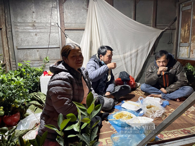 Lanh 8 do C thau da thit, tieu thuong trang dem canh dao, quat-Hinh-7