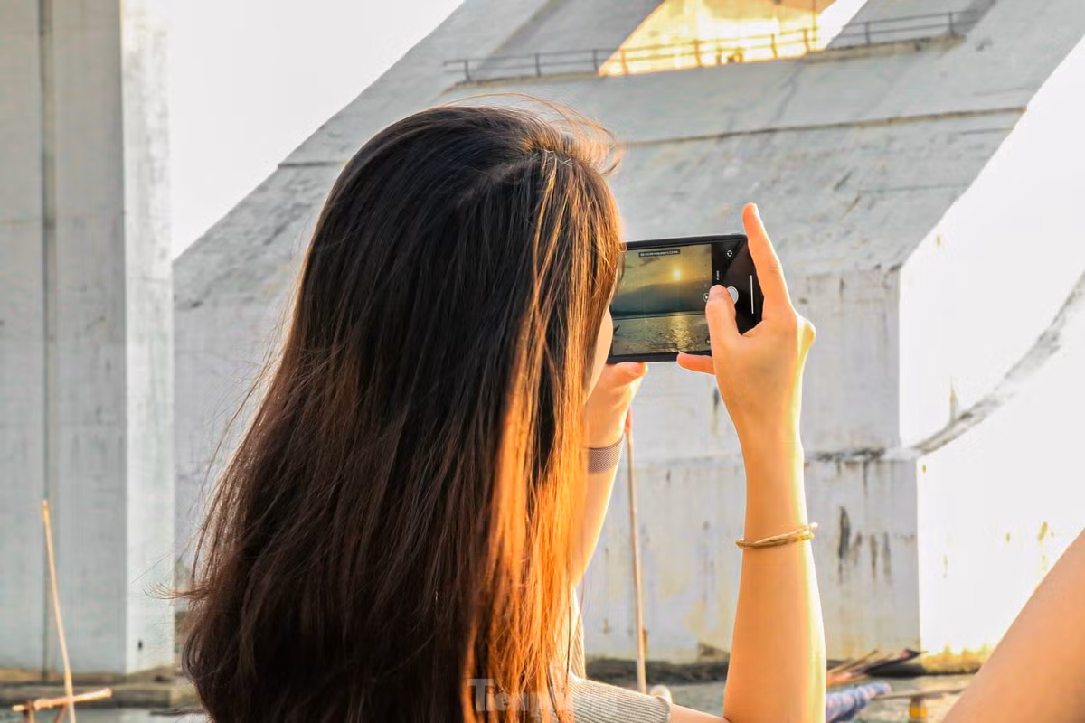 ...và chụp cho nhau những bức hình thật đẹp.