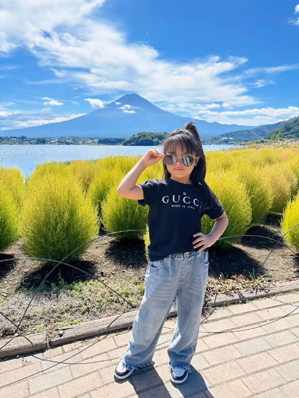 br/> Thời gian gần đây, con gái Dỗ Duy Nam là một tài năng nhí nổi tiếng trên nền tảng TikTok và được đông đảo người hâm mộ từ mọi lứa tuổi yêu thích. Trong các clip được bố đăng tải, nhóc tì thoải mái thể hiện năng khiếu diễn xuất của mình.