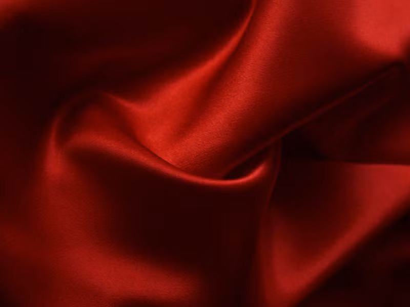 Nếu bạn cần hoàn thành công việc, màu đỏ là màu hoàn hảo để kích thích sự hoạt động. Nó cũng giúp thu hút sự chú ý về phía bạn và tăng sự tin tưởng.