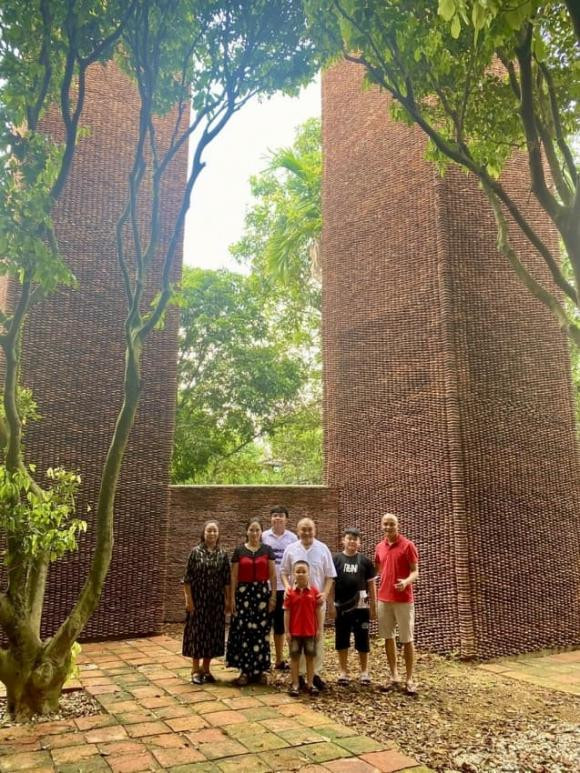 Xuan Hinh lay tien dau xay biet phu 5.000m2 gia hang tram ty?-Hinh-6