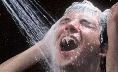 Tam moi ngay mot lan hay tam moi tuan mot lan tot hon?-Hinh-3