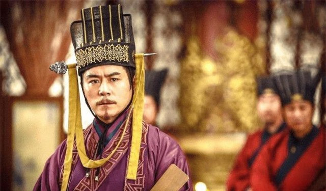 Khi Võ Tắc Thiên thoái vị ai cũng mừng, chỉ có 1 người khóc - Hình 3 Khi Vo Tac Thien thoai vi ai cung mung, chi co 1 nguoi khoc-Hinh-3