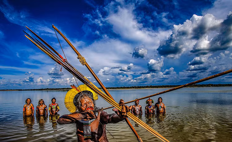 Bo anh hut mat ve bo lac tho dan tai rung mua nhiet doi Amazon-Hinh-2