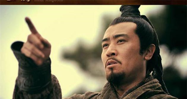 Câu thề "Không giảm 5kg, không xuống ngựa" của Lưu Bị ảnh 2