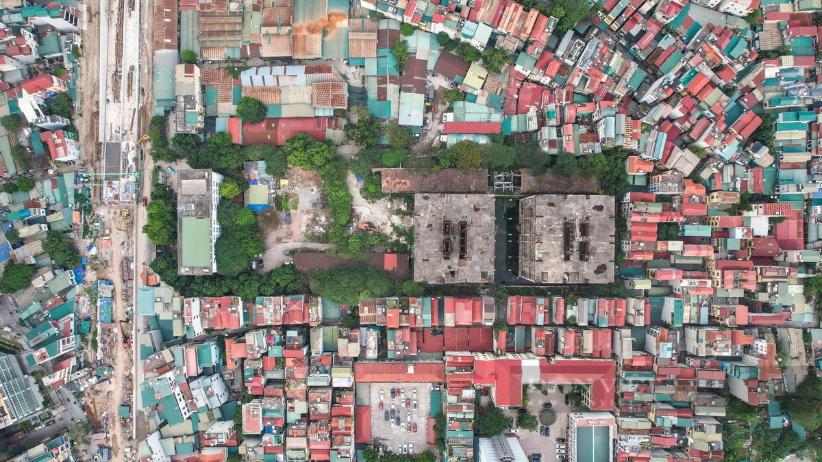 Toà tháp đôi Sky Garden bất động sau 12 năm khởi công - Hình 9 Toa thap doi Sky Garden bat dong sau 12 nam khoi cong-Hinh-9