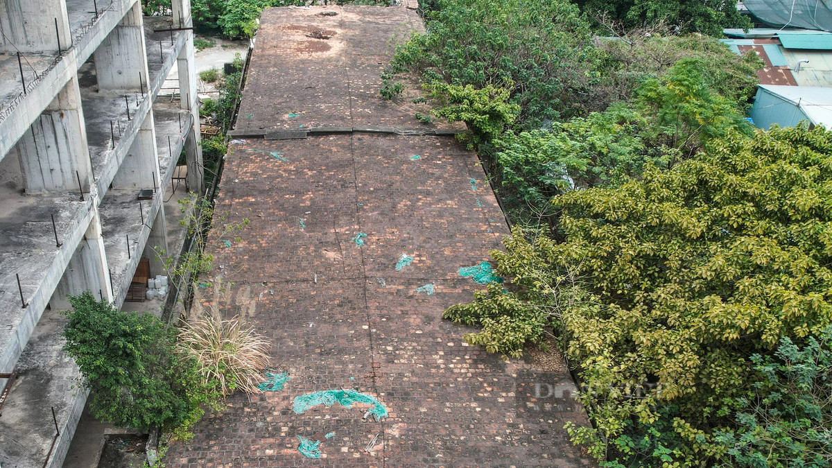 Toà tháp đôi Sky Garden bất động sau 12 năm khởi công - Hình 6 Toa thap doi Sky Garden bat dong sau 12 nam khoi cong-Hinh-6