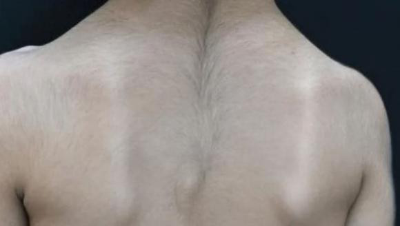 Ai co vong xoay quy tuong tren nguoi sung suong ca doi-Hinh-3