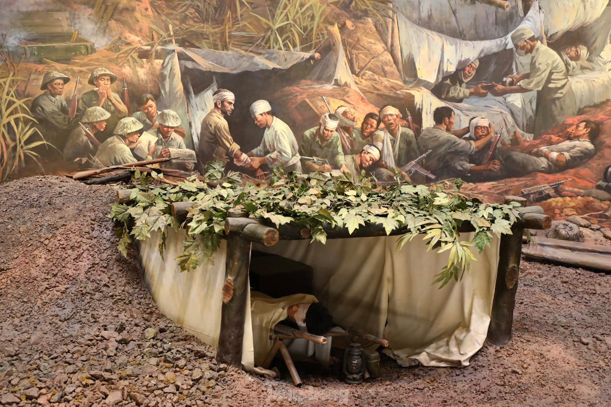 Theo bà Nga, năm 2021, bức tranh panorama hoàn thiện, được đưa vào phục vụ công chúng tham quan và lượng khách tới thăm bảo tàng đã tăng gấp đôi. “Bảo tàng đã có kế hoạch bố trí người tăng ca để mở cửa vào buổi tối để đáp ứng nhu cầu của du khách”, bà Nga thông tin. Ngoài ra, bức tranh đã đoạt giải nhất Giải thưởng Hội Mỹ thuật Việt Nam năm 2022.