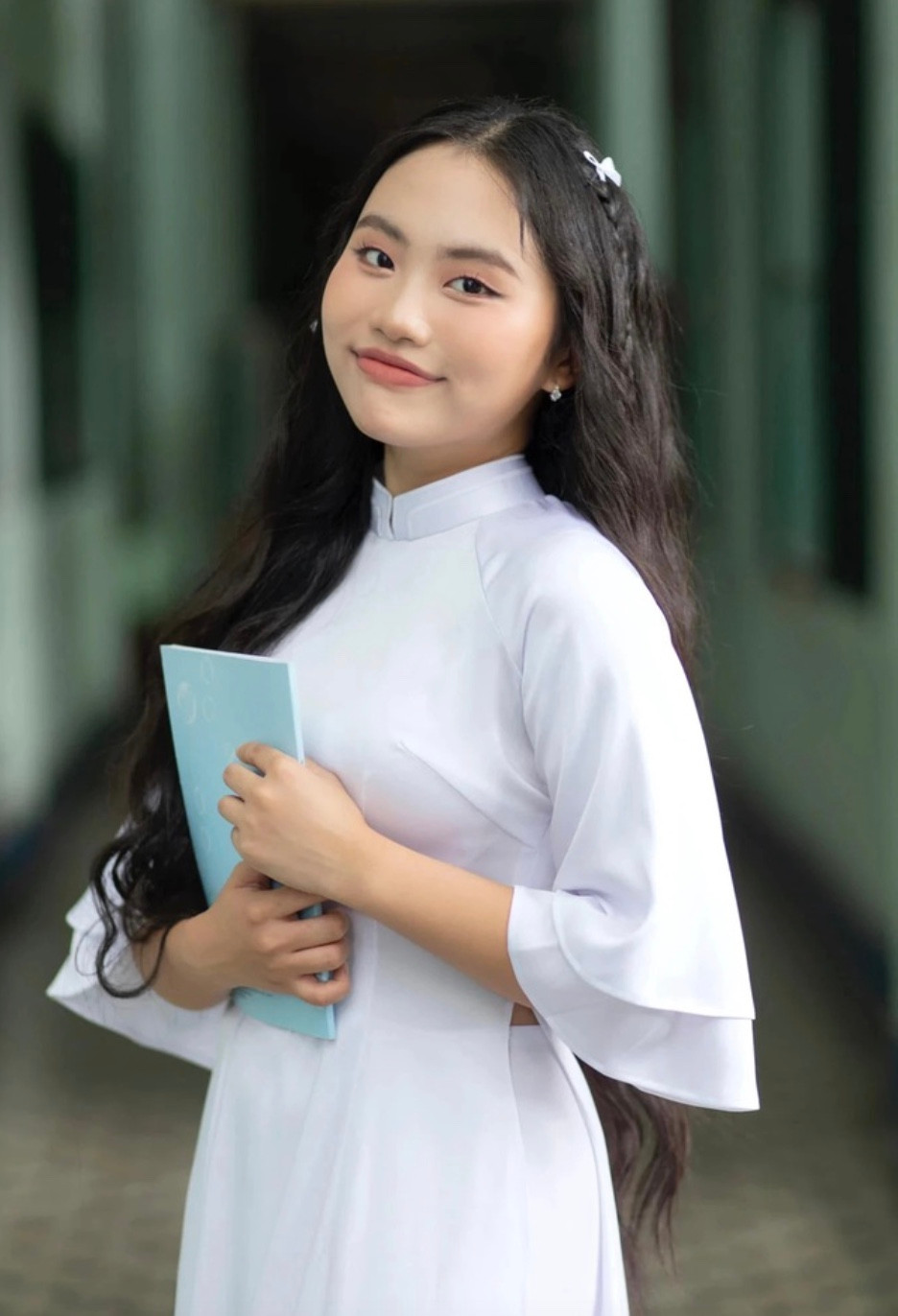 Cát-xê của những giọng ca đình đám showbiz Việt khi mới vào nghề - Hình 4 Cat-xe cua nhung giong ca dinh dam showbiz Viet khi moi vao nghe-Hinh-4