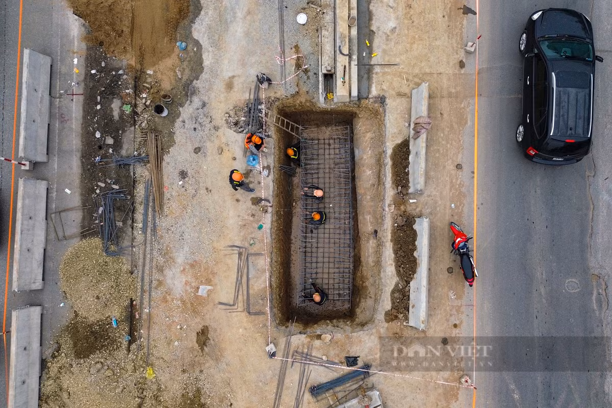 Hiện nhà thầu đang đẩy nhanh tiến độ để kịp về đích trước 31/3/2024.