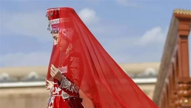 Ham Huong qua doi, Can Long dau buon bo thiet trieu suot 3 ngay-Hinh-2