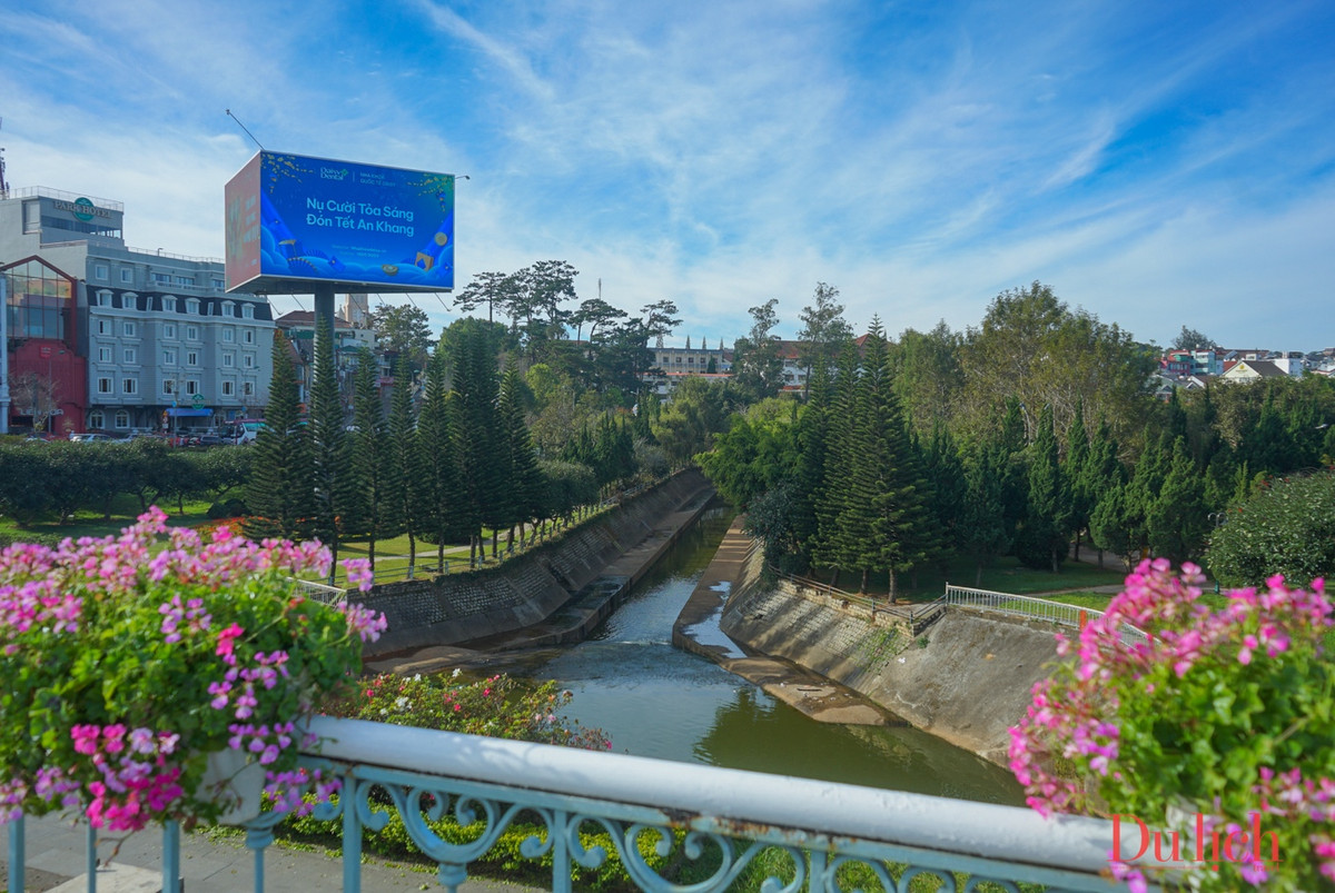 Da Lat binh yen trong buoi som mai-Hinh-14