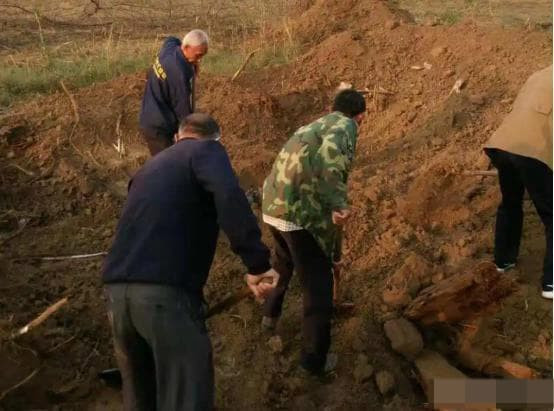 Quan niệm về tộc đã được truyền lại từ xa xưa cho đến ngày nay và có lịch sử hàng nghìn năm về sức mạnh của tộc không thể coi thường chỉ cần một người gặp khó khăn thì sẽ có nhiều người ra tay giúp đỡ. Nhờ sự đoàn kết lẫn nhau giữa các thành viên trong tộc, nhiều người có thể sống một cuộc sống mà không phải lo lắng về cơm ăn, áo mặc.