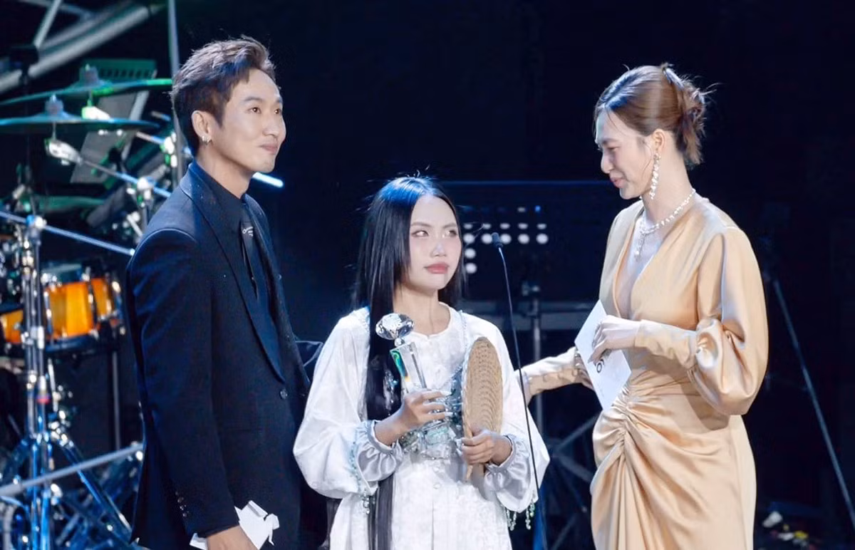 Tai sao Phuong My Chi chi thang mot giai tai Lan Song Xanh 2023?-Hinh-2