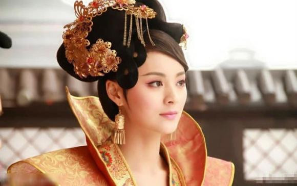 Nang hau co lan da toa huong thom