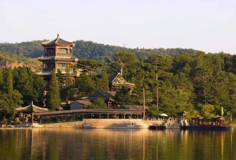 He lo toa nha bi an nhat Trung Quoc, Can Long tung mong du o day!