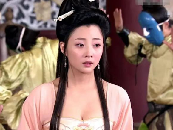 Duoc sung ai, tai sao Duong Quy phi van bi duoi di 2 lan?-Hinh-6